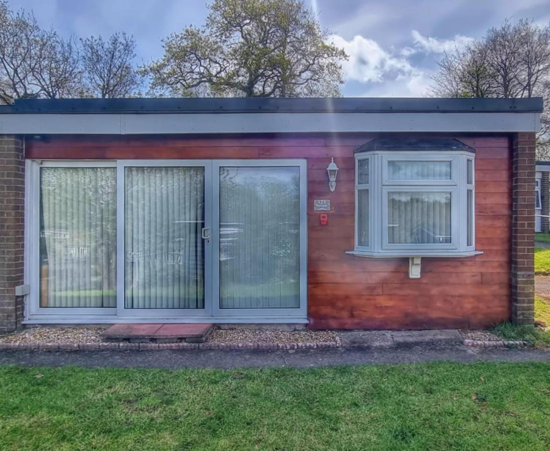 Ranger - Snowdon Cabins Holiday Let Caernarfon Caeathro Bagian luar foto